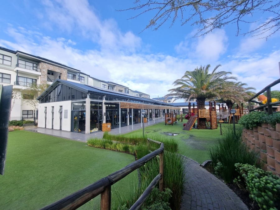 1 Bedroom Property for Sale in De Zicht Estate Western Cape